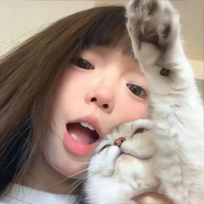 快藏起来!玛琪娜同学海报