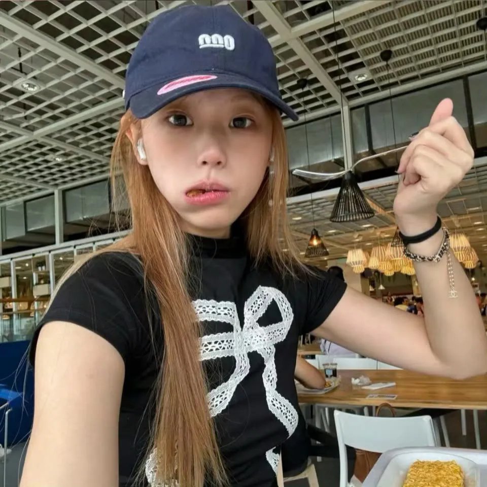 致命怪谈海报